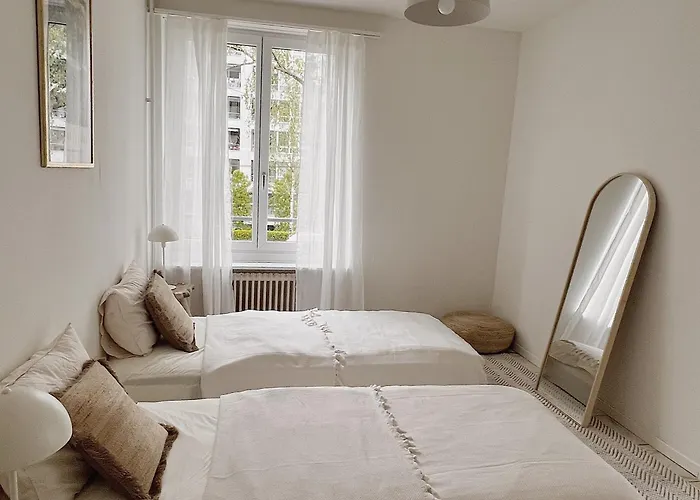 Charmantes Apartment Inmitten Zuerich-Affoltern & Netflix!